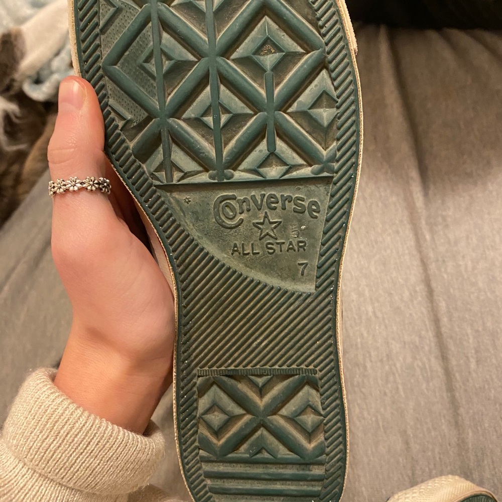 Vintage 1980s christmas edition converse